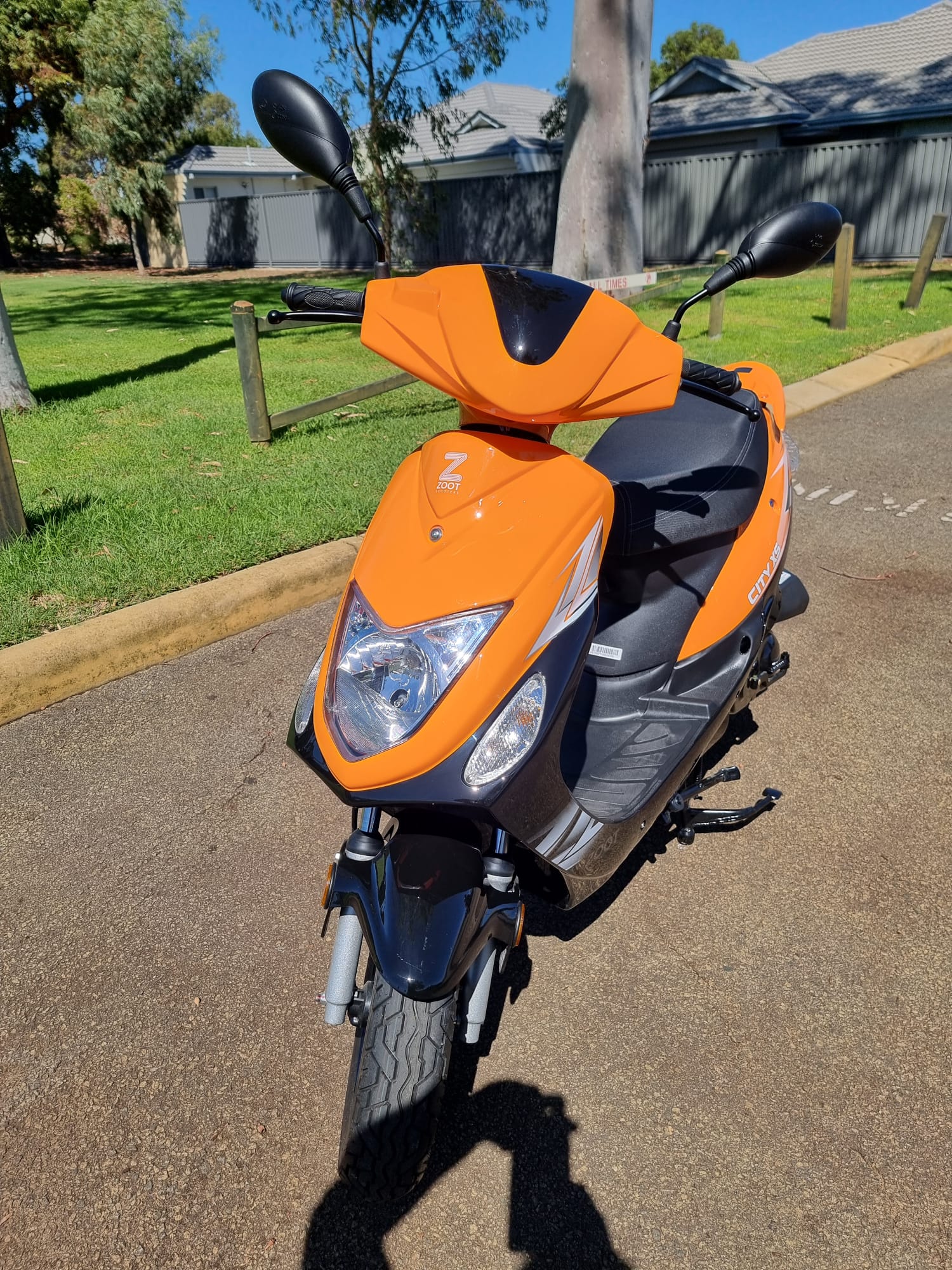 ZOOT CITY XS 50cc - Orange - Summer photo 2